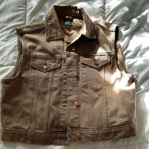 Women’s brown vest